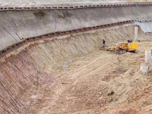 那曲基坑边坡加固